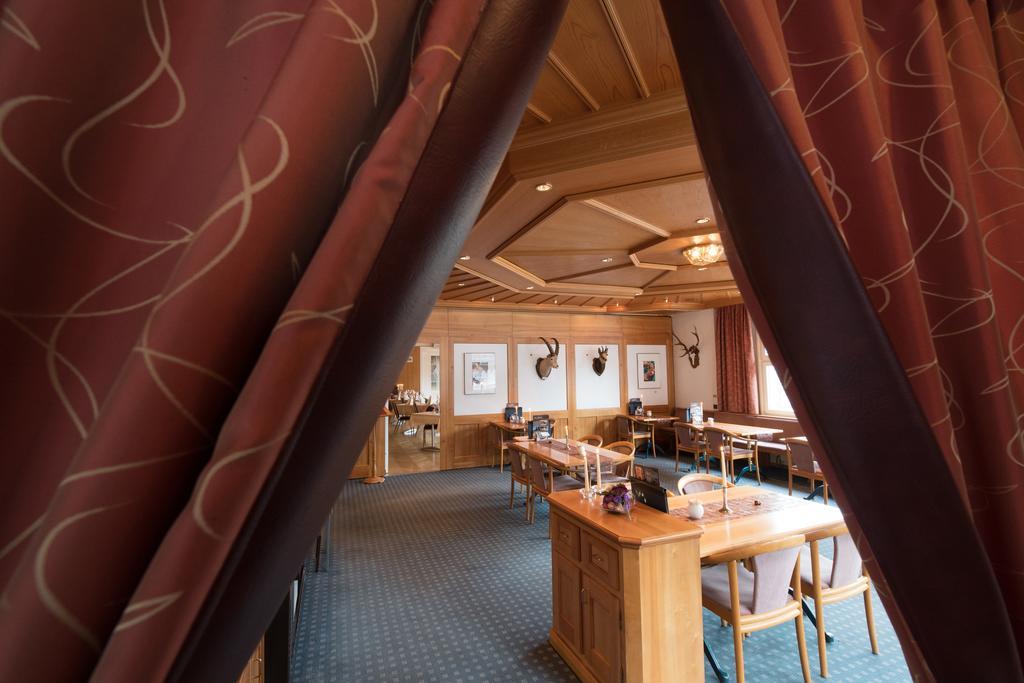 Inn Bahnhof 3*
